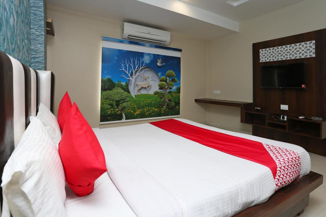 Oyo Flagship 43897 Redstone Hotell Gwalior Exteriör bild